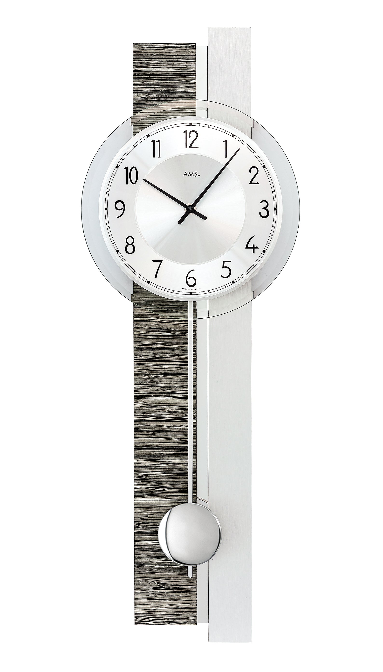 Pendelwanduhr mit rundem Ziffernblatt, anthrazitfarbenem Gehäuse und silbernen Zeigern