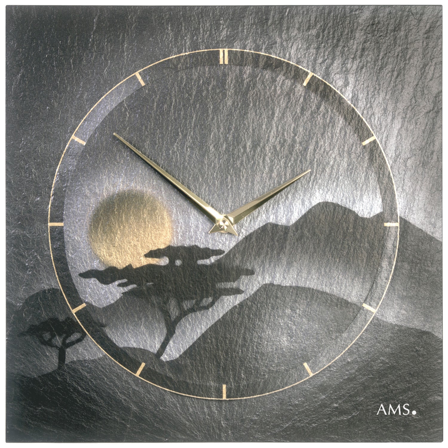 Wanduhr aus Naturschiefer mit rundem Zifferblatt und Landschafts-Airbrush, goldenen Zeigern
