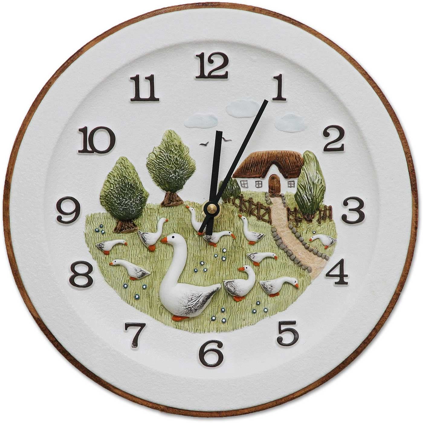 Orologio da parete in ceramica artificiale con motivo di fattoria dipinto a mano, cigni, numeri da 1 a 12