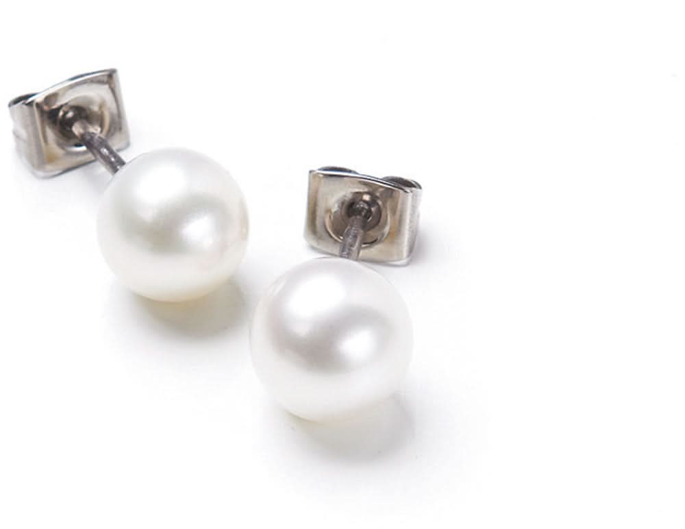 Orecchini con perle d'acqua dolce coltivate e chiusura color argento