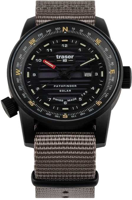 Orologio da uomo Traser P68 Pathfinder con quadrante nero, cinturino in tessuto grigio