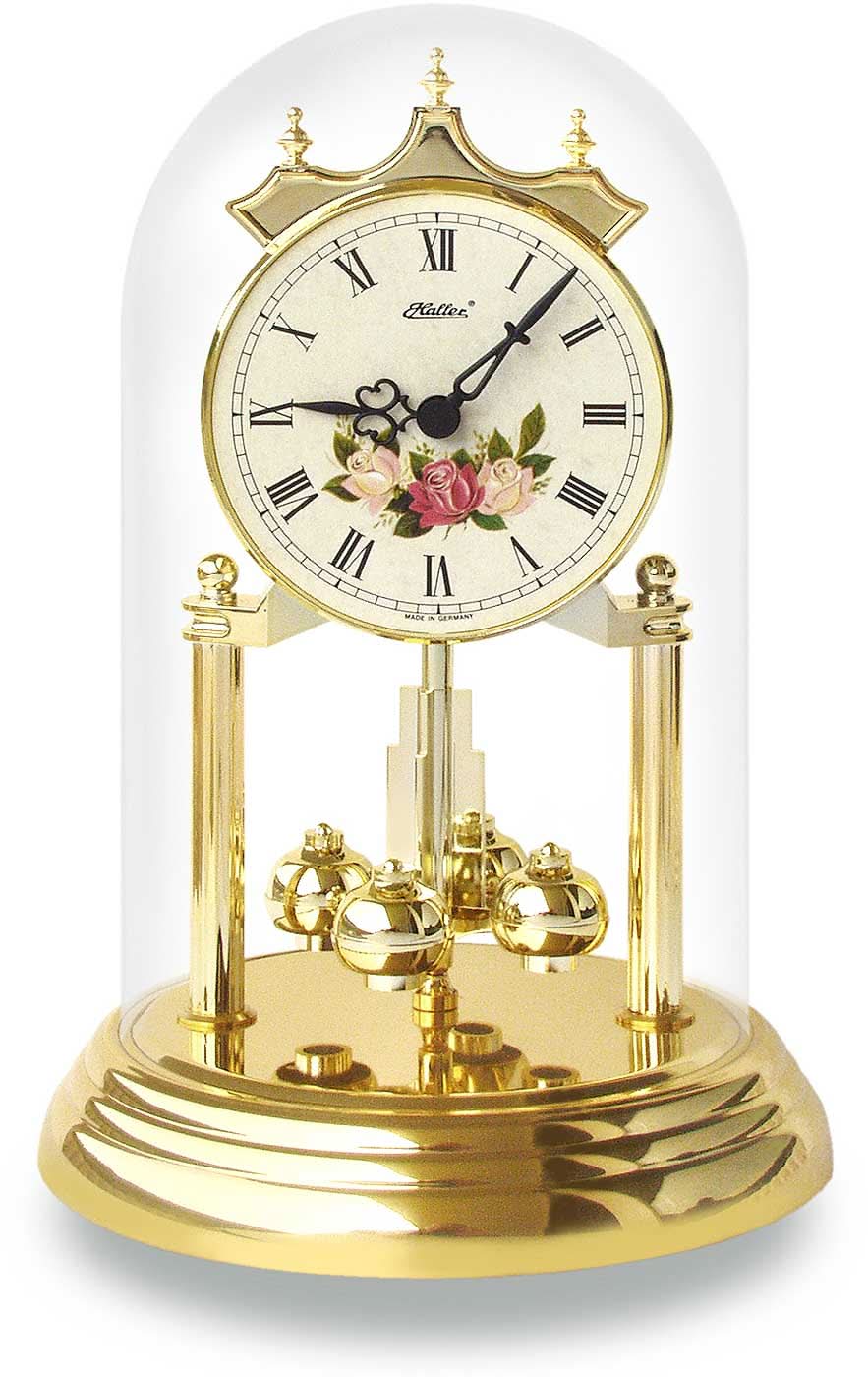 Orologio da tavolo in ottone sotto campana di vetro, numeri arabi e ghirlanda floreale decorativa