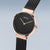 Orologio da donna in vista: quadrante nero, lancette in oro rosa, cinturino milanese nero