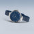Orologio da donna con quadrante rotondo blu e cinturino in maglia blu