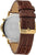 Orologio da uomo vista laterale: cinturino in pelle marrone, fibbia color oro e cassa argentata
