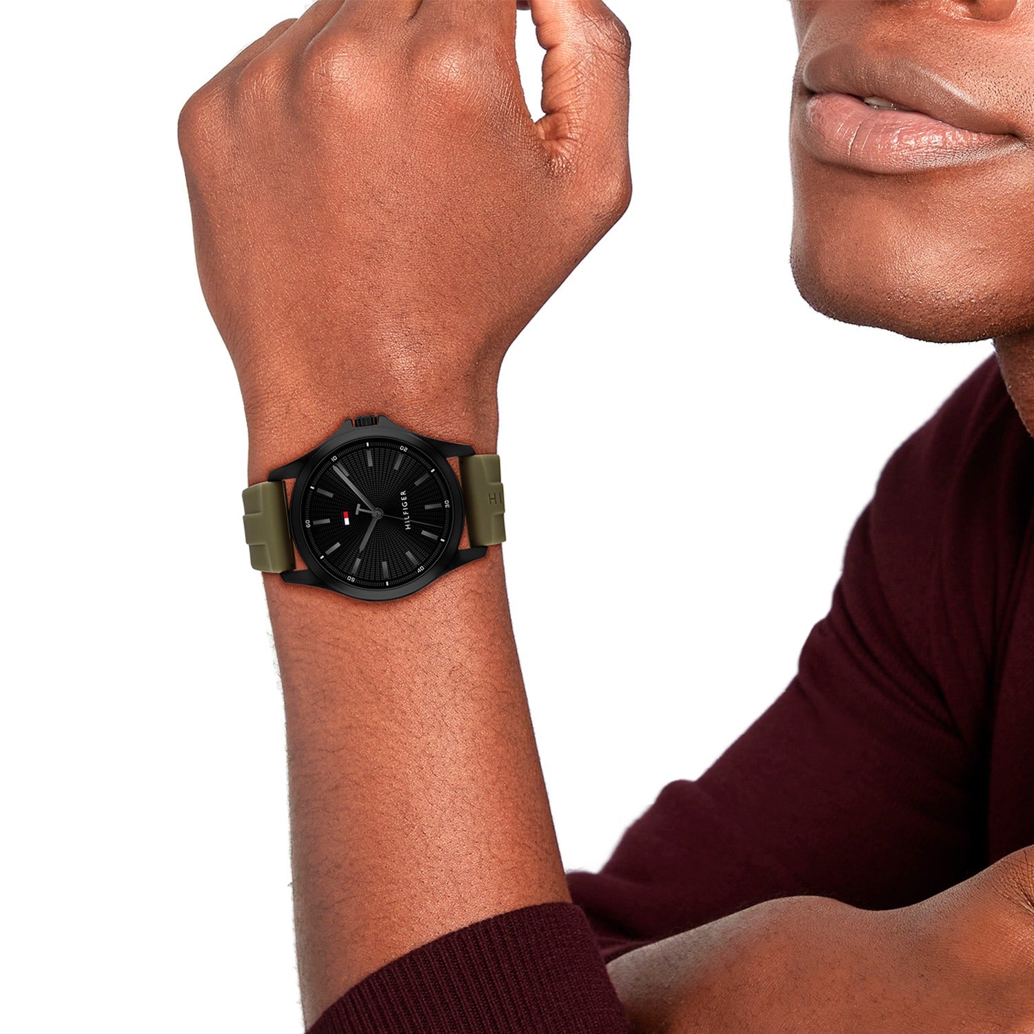Tommy Hilfiger Bruce 1710741 Herrenuhr Schwarz • Militärgrünes Silikonarmband • Tachymeter-Lünette