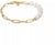 Grosso collier a catena con perle bianche e maglie color oro, con chiusura e ciondolo logo.