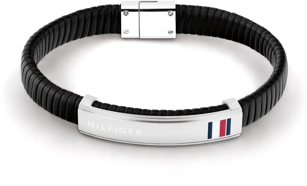 Bracciale in pelle nera con chiusura argentata e logo Tommy Hilfiger inciso