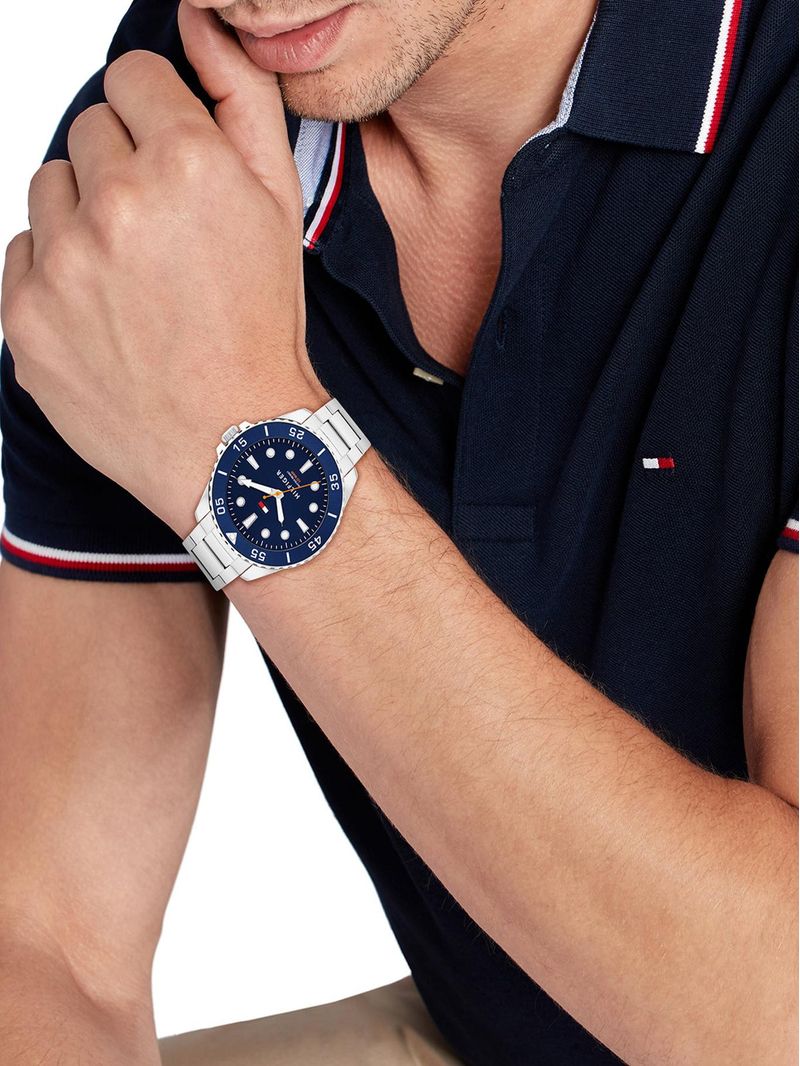 Tommy Hilfiger 1792202 Herren Armbanduhr Silber • Edelstahlgehäuse 42 mm • 10 BAR Wasserdicht