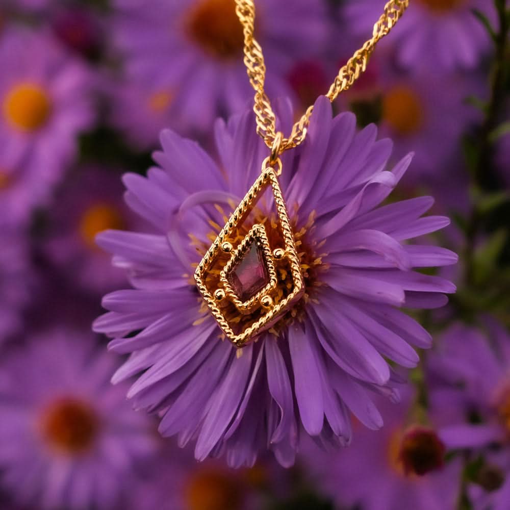 Collana Daydreamer con ciondolo - anima in legno Modello: Jewelry