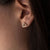 Orecchini a forma di triangolo con anima in legno - Modello: Jewelry