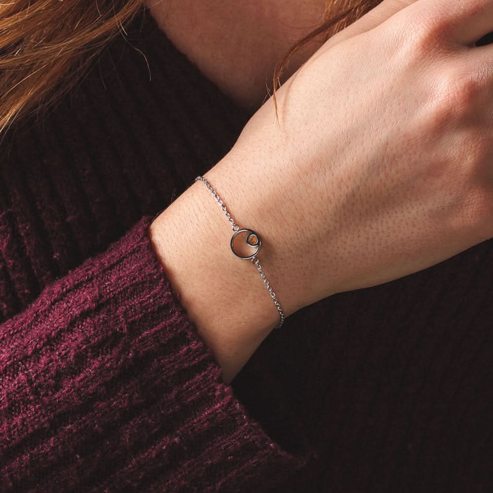 Bracciale con ciondolo rotondo ed elemento in legno, anima in legno, modello Jewelry