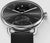 Smartwatch con quadrante nero, cassa e corona argentati