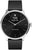 Orologio smart rotondo con quadrante nero, cinturino in silicone nero e cassa argentata