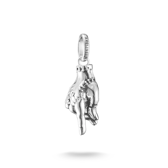 Charm pendente in argento con mano in rilievo e anello per bracciale Connect