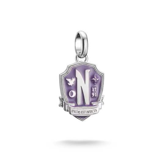 Ciondolo charm in argento con scudo araldico viola, lettera "N" e 17/91