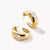Donna con bracciale rigido in argento sterling 925 con incisioni a forma di stella e luna, con pietre scintillanti