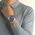 Orologio da uomo con cassa rotonda in acciaio inossidabile e quadrante blu, cronografo, da polso