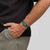 Swatch Originals LG130 Notes of Pecan Damenuhr Dunkelgrün • Roségoldene Zeiger • Leuchtmasse, Bild 5