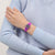 Swatch Magenta Weave LV122 Damen Armbanduhr Lila • Leuchtzeiger • Texturiertes Armband, Bild 6