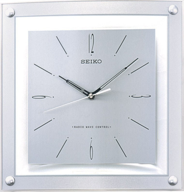 Seiko QXR205S Orologio da Parete Bianco • Orologio Radio-Controllato • Cassa Quadrata in Plastica