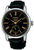 Orologio da uomo con quadrante nero, indici dorati e cinturino in pelle