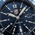 Quadrante di orologio da uomo con sfondo blu, indici delle ore e datario