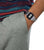 Orologio CASIO da polso con cinturino in acciaio inossidabile argentato e display LCD nero.