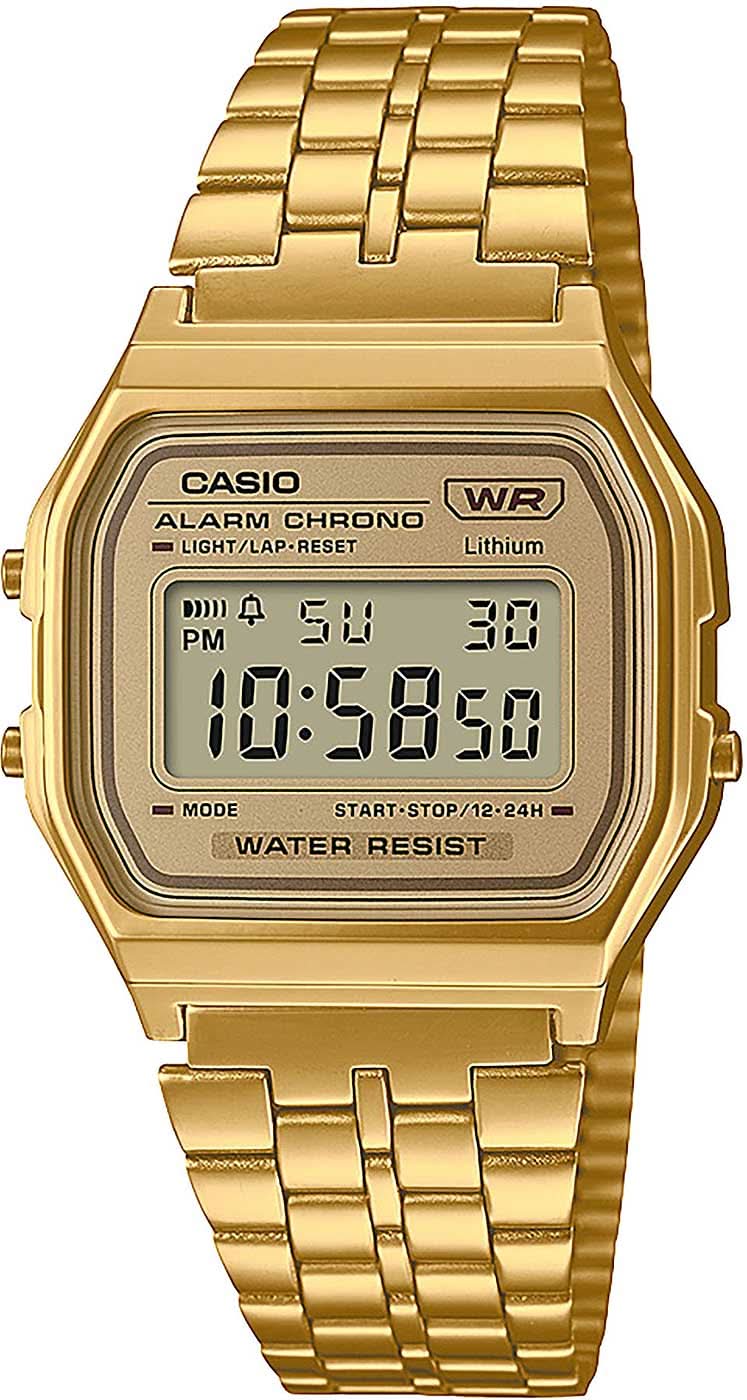 Orologio digitale Casio Vintage color oro con cinturino in metallo e display LCD.