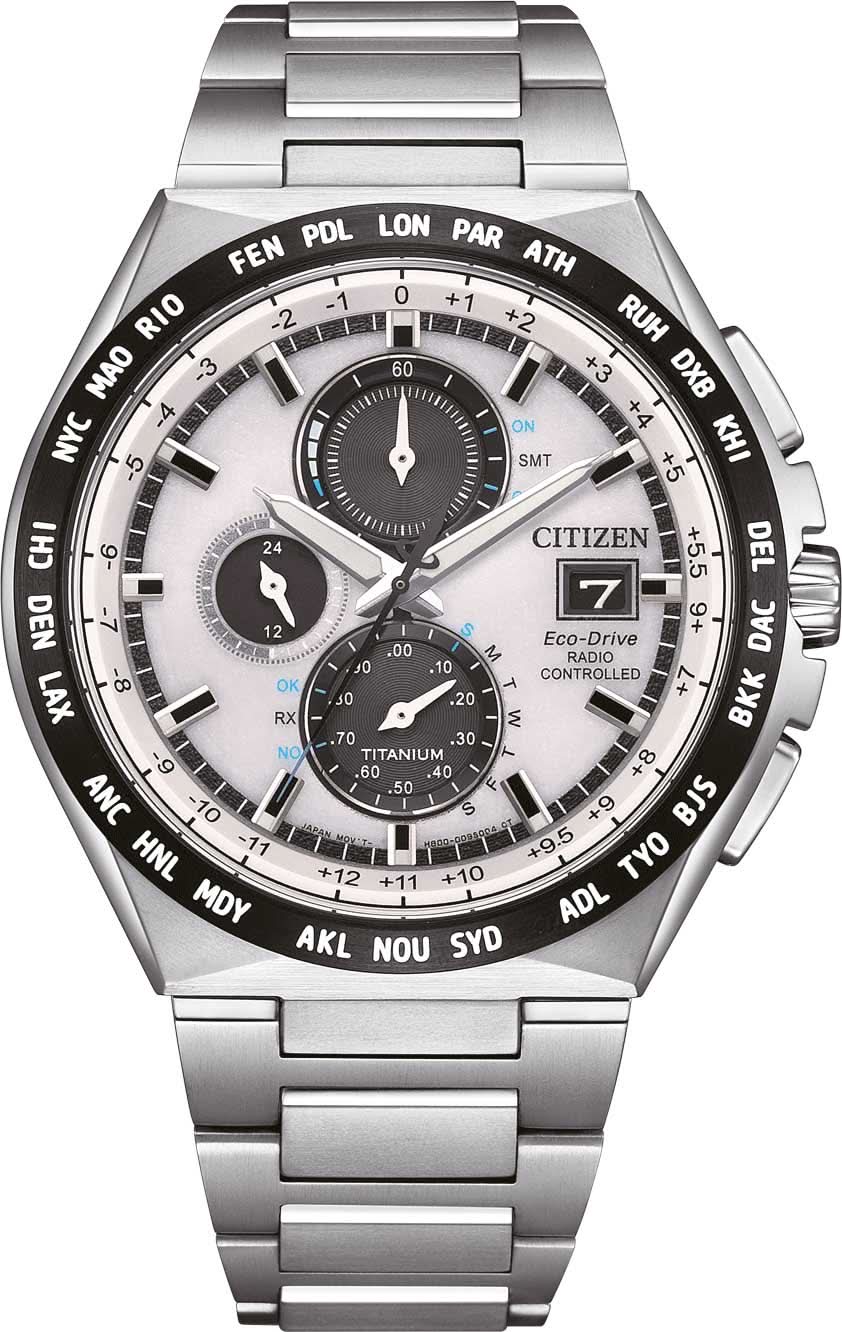 Orologio da uomo Citizen Super Titanium AT8238-84A • Eco-Drive a energia solare • Radiocontrollato World Time