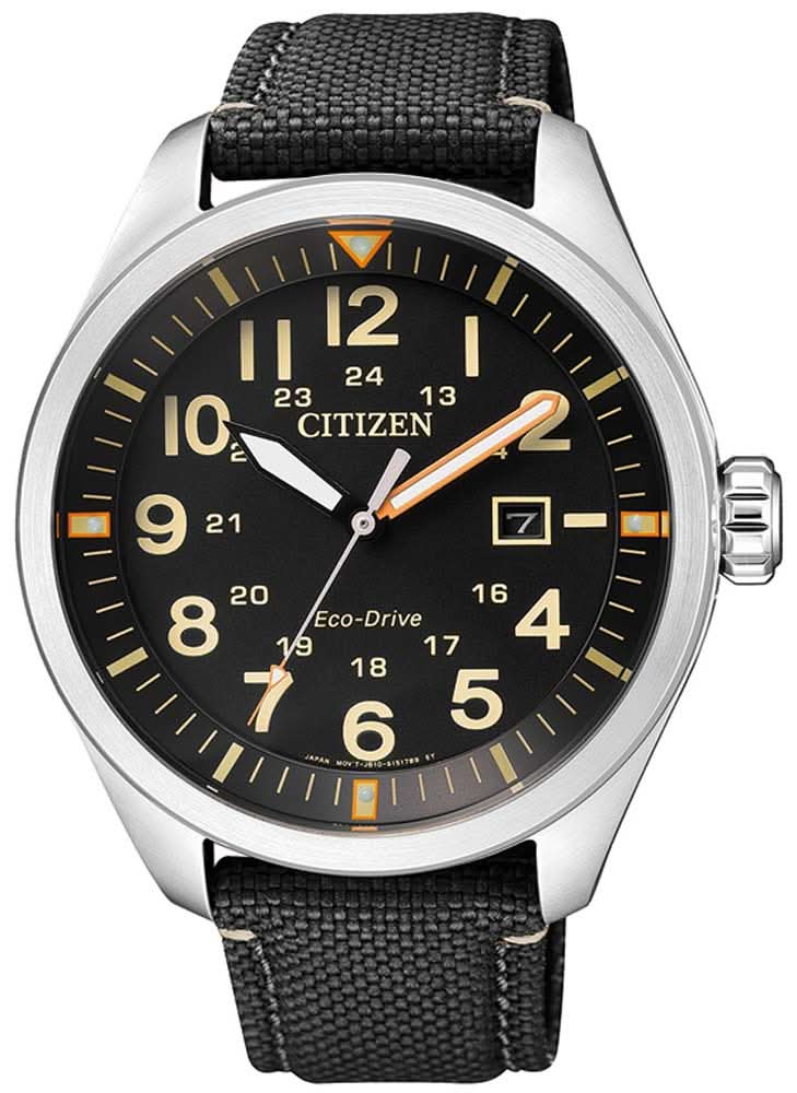 Herrenarmbanduhr mit schwarzem Textilband und schwarzem Zifferblatt, gelben Markierungen