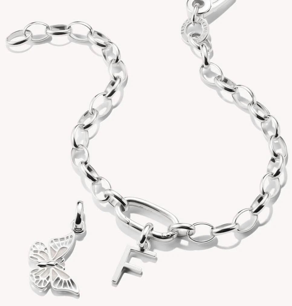 Ciondolo Charm, Lettera F - Thomas Sabo Modello: CC1212-001-21