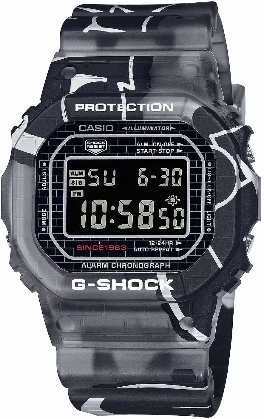 Casio G-Shock Herrenuhr mit schwarzem Digitaldisplay und schwarzem Armband