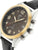 Orologio da uomo effetto oro con quadrante nero e cinturino in pelle nera, layout cronografo