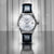 Orologio da uomo SEIKO con quadrante chiaro, cinturino in pelle blu, data a ore 6