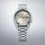 Orologio da uomo Seiko 5 Sports con cassa rotonda in acciaio inossidabile, quadrante beige e MON 6