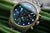 Orologio da donna con quadrante verde, cronografo e pulsanti cronometro, bracciale in acciaio inossidabile