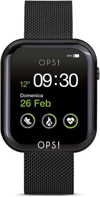Smartwatch mit schwarzem Gehäuse und Flechtarmband, Display mit Uhrzeit/Datum