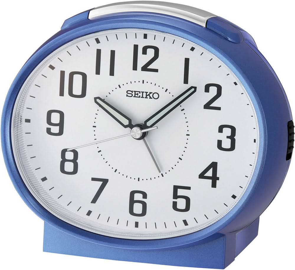 Sveglia analogica in plastica blu con quadrante bianco, lancette nere e SEIKO