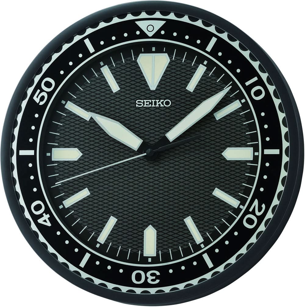 Orologio da parete Seiko 30x30x4,5 cm plastica • Movimento al quarzo silenzioso • Lancette luminescenti