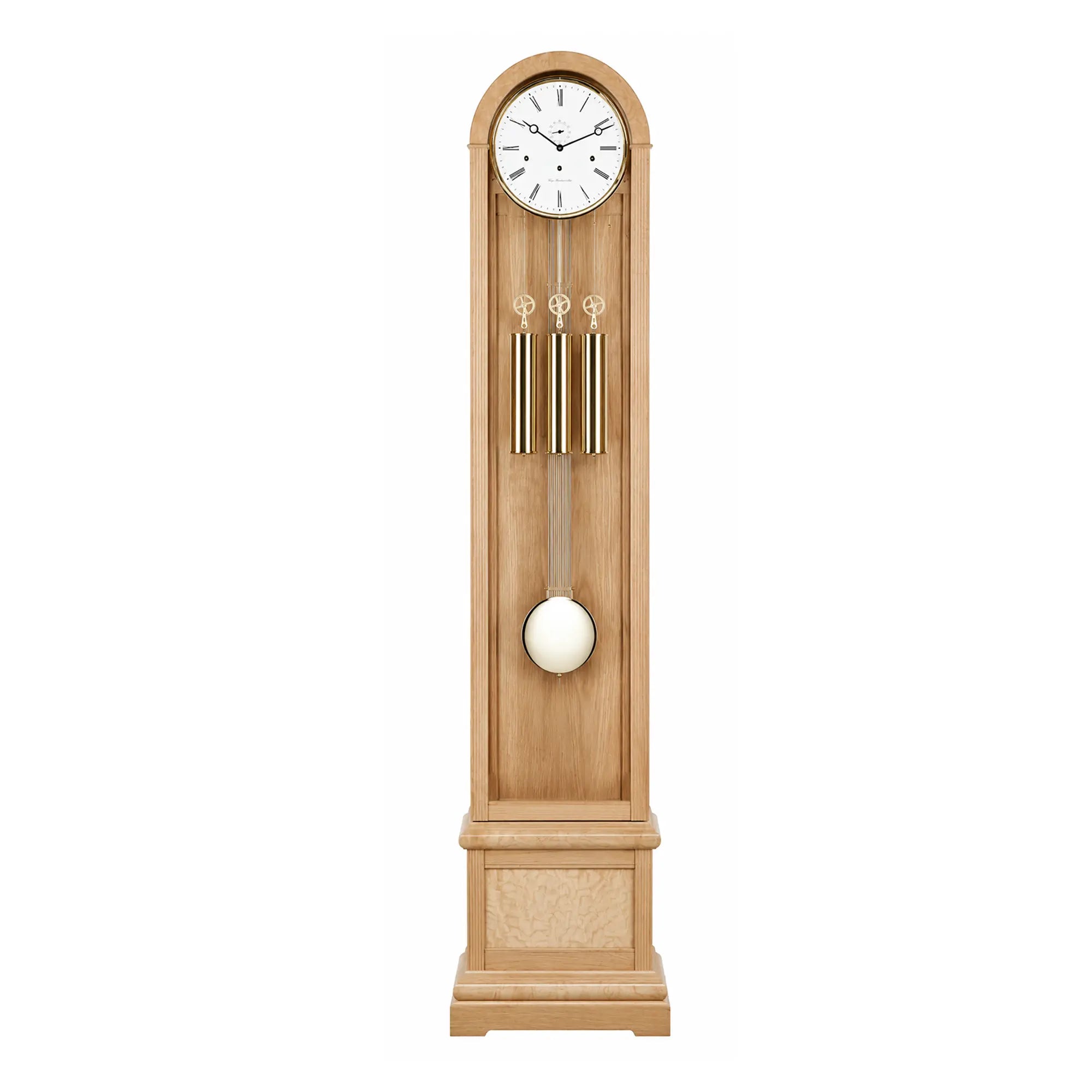 Orologio a pendolo in legno chiaro con quadrante rotondo, aste sonore e pomello bianco
