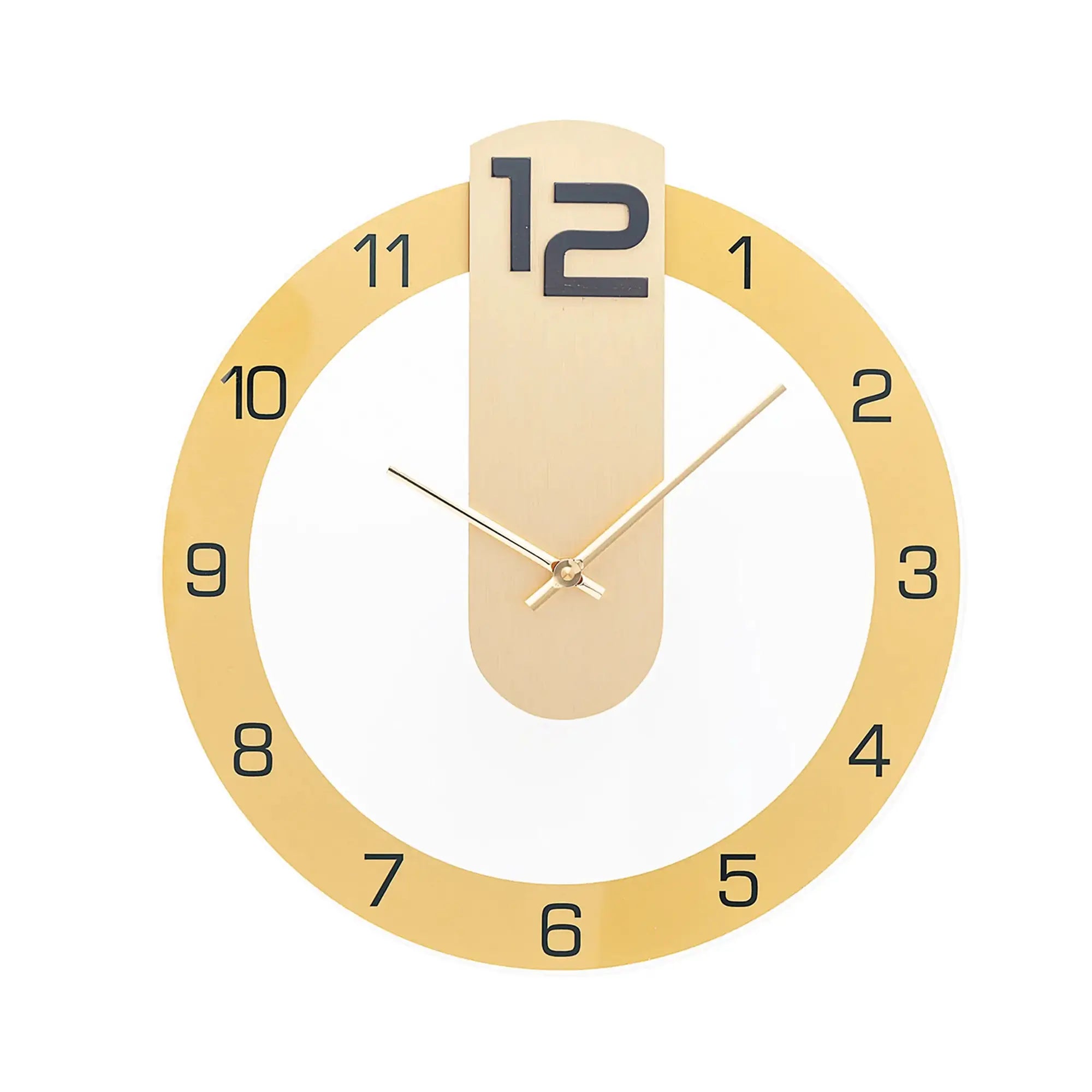 Orologio da parete rotondo con anello color oro, numeri 3D 12 e lancette in metallo su quadrante chiaro