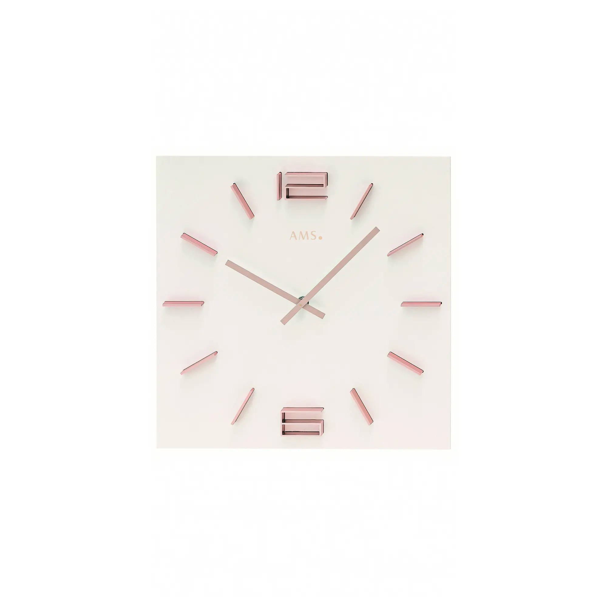 Wanduhr mit weißem Zifferblatt, roségoldenen Zeigern und Aluminium-Ziffern