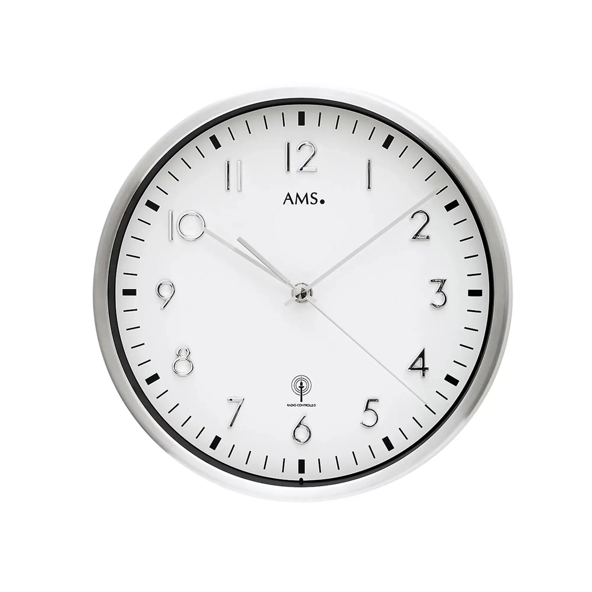 Orologio da parete con cornice rotonda in metallo, quadrante bianco e numeri neri