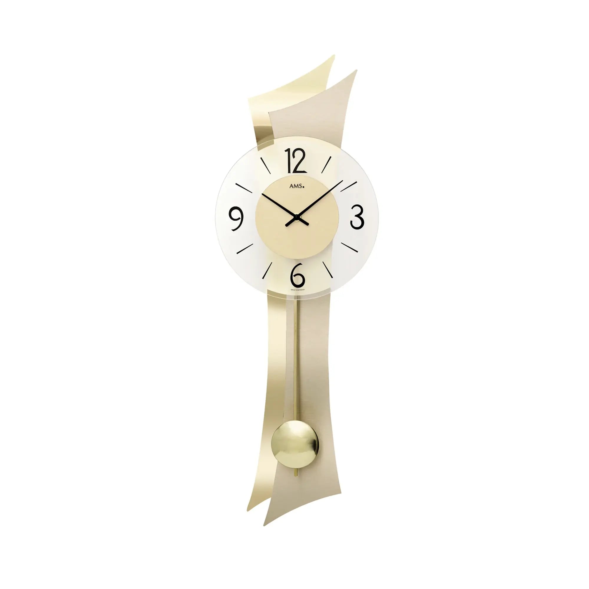 Wanduhr mit weißem Zifferblatt, geschwungenem Holzgehäuse und Messing-Pendel