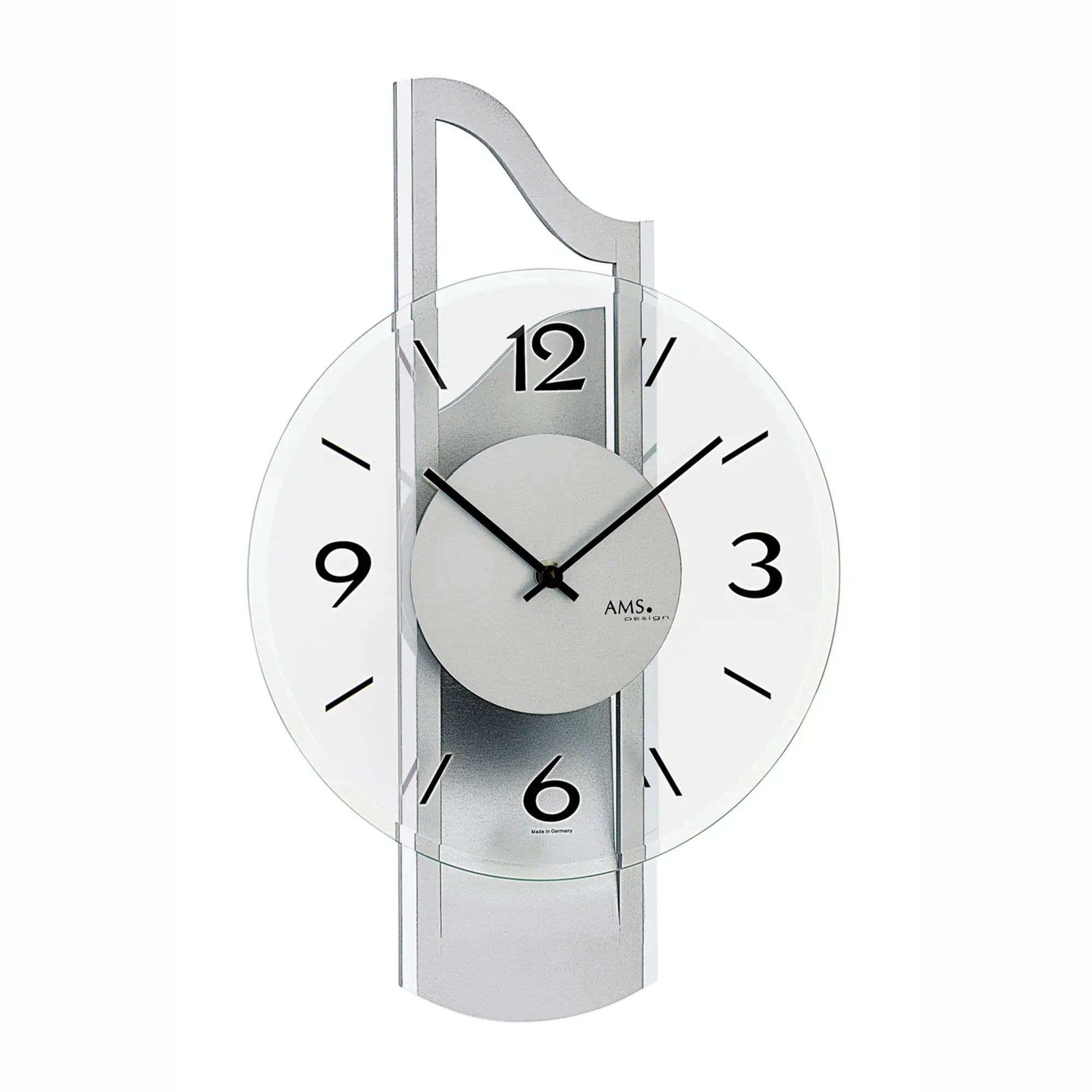 Wanduhr mit silbernem Holzgehäuse, Aluminiumauflage und facettiertem Mineralglas