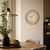 Orologio da parete, design rotondo in legno beige, quadrante bianco con lancette
