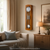 Hermle Wanduhr aus Holz mit Glasfront, rundem Zifferblatt und Pendelmechanik