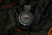 Orologio da uomo - Serie: P69 Black Stealth - Traser Modello: 109858