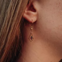 Daydreamer Ohrhänger mit Stein - Holzkern Modell: Jewelry